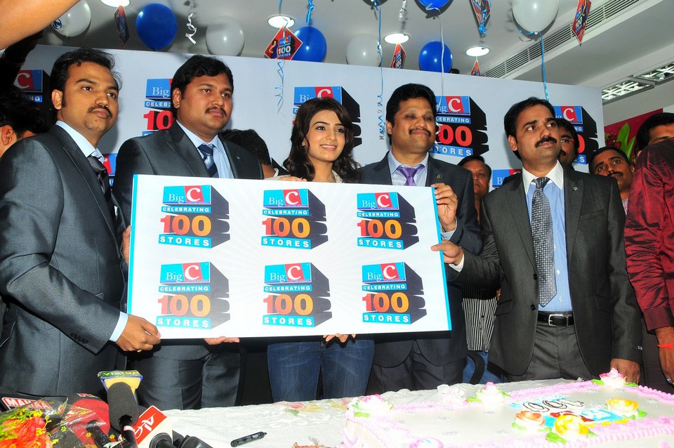 Samantha at BigC 100th Show Room Opening Pictures | Picture 58811